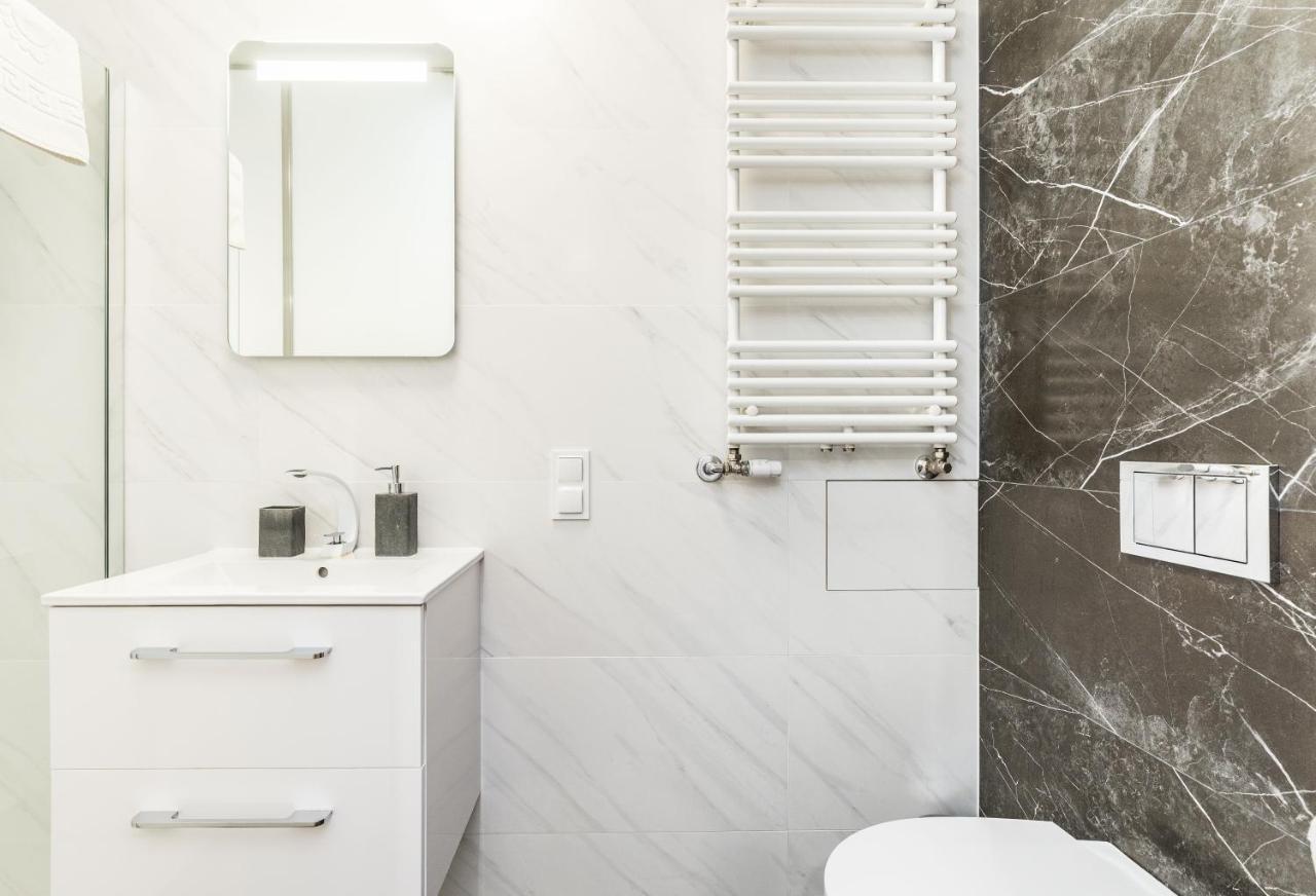 Rent Like Home - Przejscie Garncarskie 10 Βρότσλαβ Εξωτερικό φωτογραφία